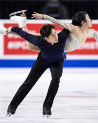 开云体育下载-隋文静韩聪大奖赛开门红 升级版《金桥》有何故事？