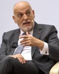 开云体育下载-西甲主席：比赛密集球员太累？你85分钟才换人怪谁