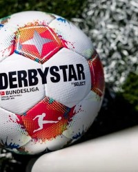 开云体育-德甲官方：汉堡vs勒沃库森补赛时间确定，将于3月4日晚进行