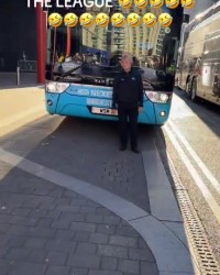 kaiyun-阿森纳球迷爆粗恳求瓜帅：让阿尔特塔赢点什么吧，你毁了我的生活