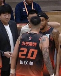 开云体育下载-山东高速男篮止步八强,邱彪赛后破防:有些球员对不起“职业”二字