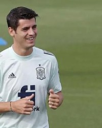 路易斯·恩里克：只有比利亚比莫拉塔强 劳尔都不行