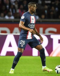 开云体育下载-天空：穆基勒转会桑德兰总价1200万镑，950万镑固定+250万镑浮动